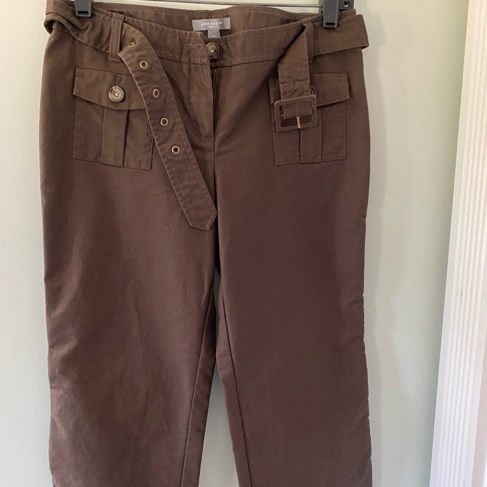 Anne Taylor Cropped trousers with matching belt
